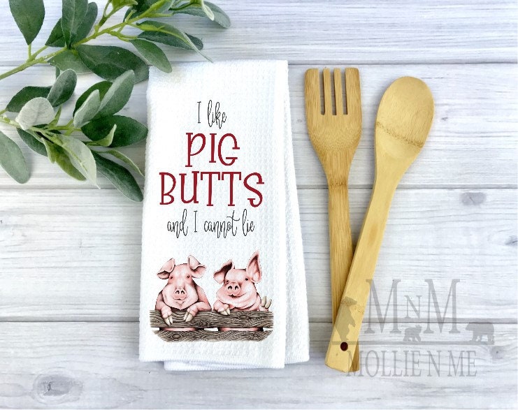 Funny Pig Waffle Towel: Farmhouse Kitchen Decor
